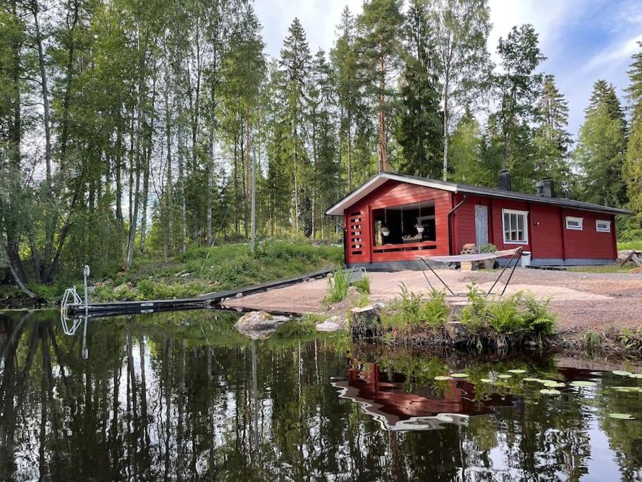 Вілла Katiskosken Joenrantamoekki Гямеенлінна Екстер'єр фото